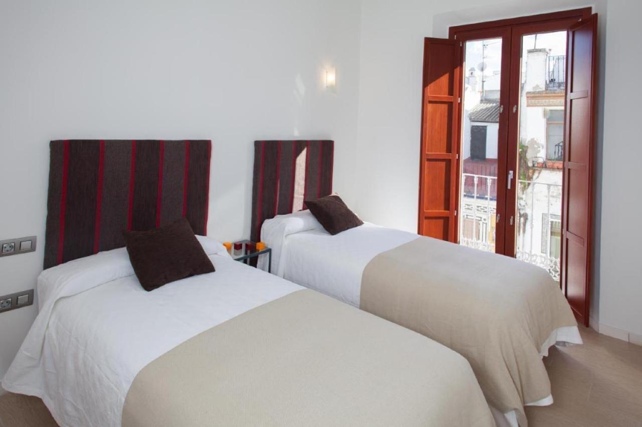 Apartamento Puerta del Arenal - Kainga Homes Sevilla Exterior foto